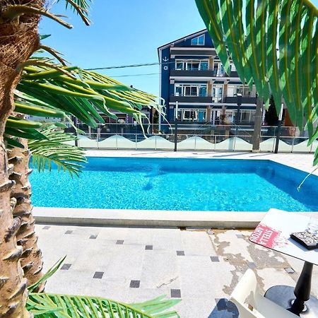 Blue Wave Studio In Nord10 - Pool N Playground Mamaia Kültér fotó